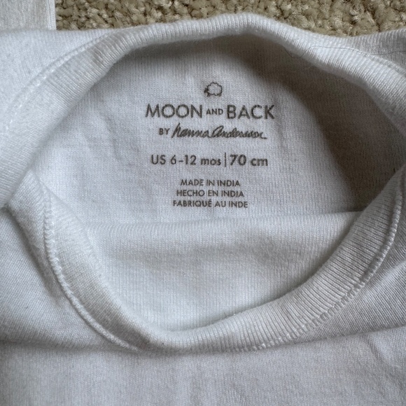 2 Outfits Primary Colors 12mo - Picture 3 of 5